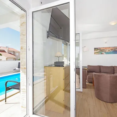 1 Laura By Interhome * Privlaka (Zadar)