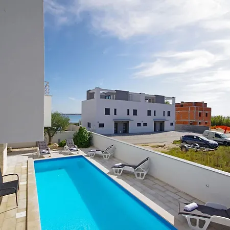 Appartamento 1 Laura By Interhome *